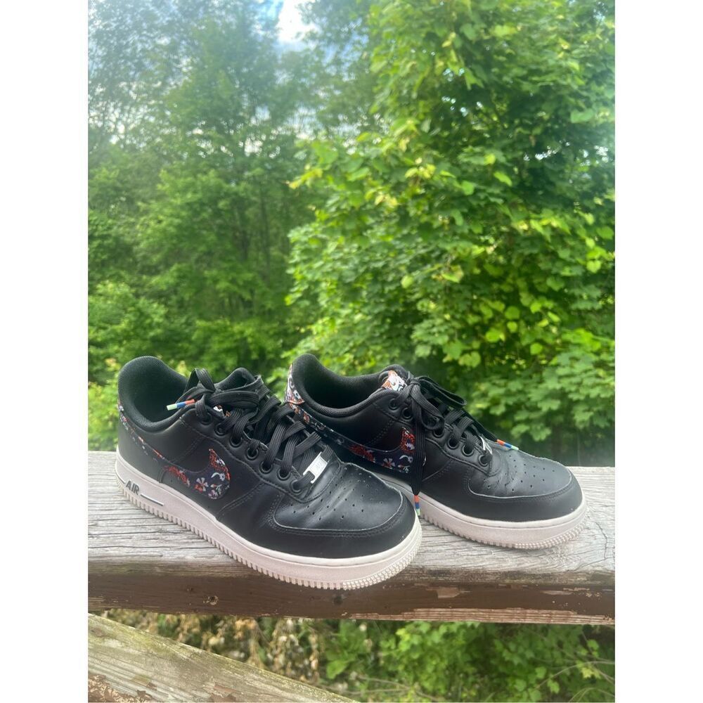 Nike Mens  Air Force 1 Low black floral Sz 8 CZ7933-001